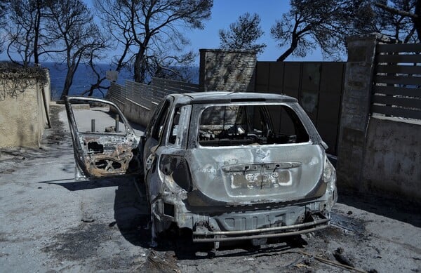 Στους 95 οι νεκροί της φωτιάς στο Μάτι - Κατέληξε ένας εγκαυματίας που νοσηλευόταν σε ΜΕΘ