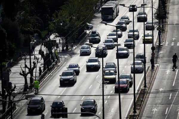 Δόθηκε παράταση για τα τέλη κυκλοφορίας