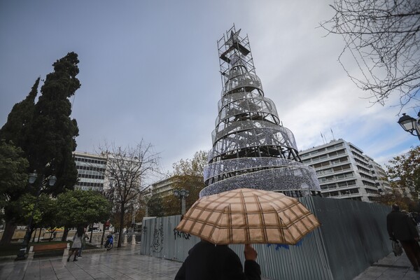 Καιρός: Τοπικές βροχές και μικρή πτώση της θερμοκρασίας