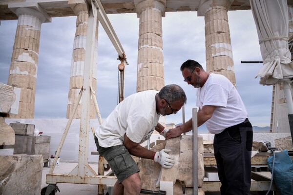Η αποκατάσταση του Παρθενώνα - Εντυπωσιακές φωτογραφίες από τις εργασίες στην Ακρόπολη