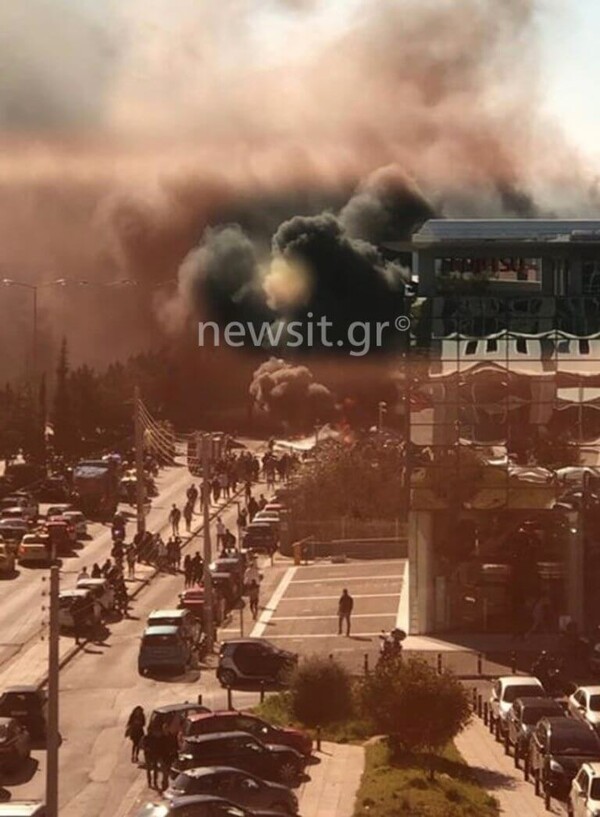 Οι πρώτες εικόνες από το σημείο της έκρηξης στη Βουλιαγμένης