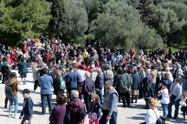 Οι Αθηναίοι έκαναν Κούλουμα στο λόφο του Φιλοπάππου