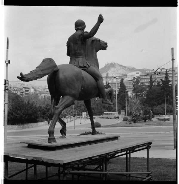 Η περιπέτεια του παρεξηγημένου και άτυχου αγάλματος του Μεγάλου Αλεξάνδρου