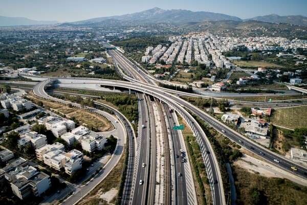 Η Αττική Οδός Α.Ε. απαντά πως είναι νόμιμο και αναφαίρετο δικαίωμα η αύξηση της τιμής των διοδίων