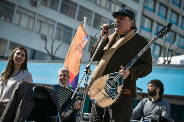 Τσικνοπέμπτη: Ψησταριές, κρέατα και χοροί στην Βαρβάκειο