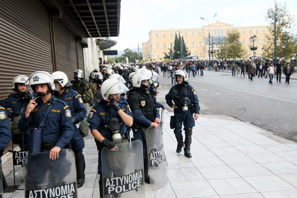 Φρούριο η Αθήνα: Τα αστυνομικά μέτρα για το Πολυτεχνείο - Θα μπορούν να επιχειρήσουν και μέσα σε πανεπιστημιακούς χώρους