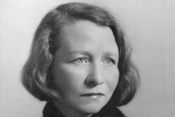 Edna St. Vincent Millay: Μια σύντομη ιστορία και επτά ποιήματα