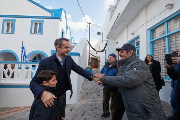 Μητσοτάκης από την Κάσο: Θα υπερασπιστούμε την εθνική μας ακεραιότητα με κάθε μέσο