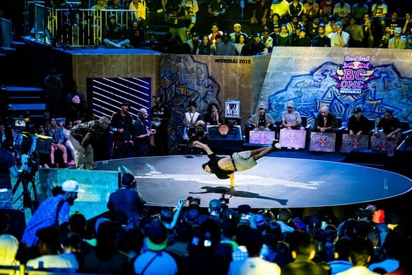 Red Bull BC One World Final 2019: Ο παλμός του παγκόσμιου breaking χτύπησε στη Βομβάη