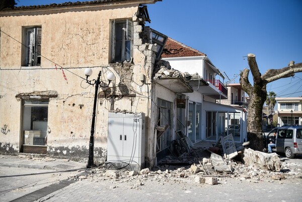 Σοβαρές ζημιές σε περίπου 30 παλιά σπίτια από τον σεισμό στη Πάργα