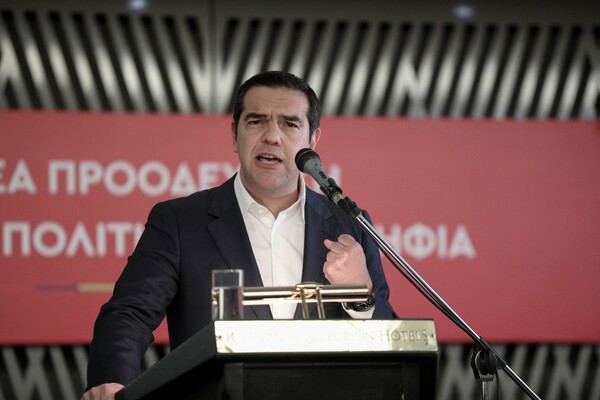 Τσίπρας: Παλινόρθωση του πελατειακού και αυταρχικού κράτους