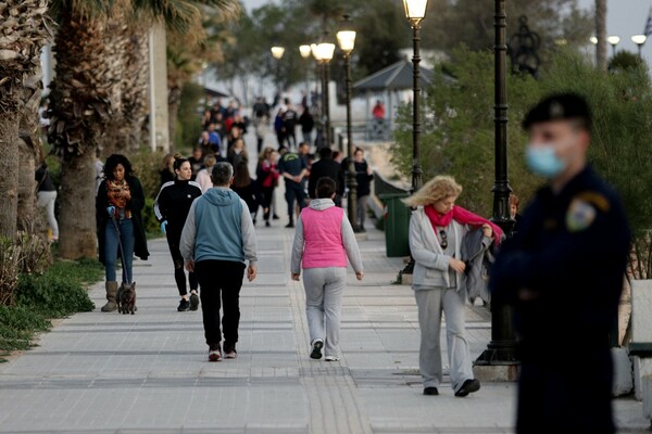 BBC: «Ελλάδα και Κροατία έδρασαν γρήγορα, τώρα χρειάζεται να σώσουν το καλοκαίρι»