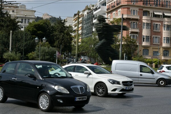 Δίπλωμα οδήγησης: Σε ισχύ παράταση επτά μηνών από την ημερομηνία λήξης