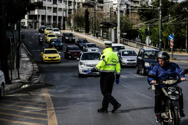 Πέτσας: Παράταση των περιοριστικών μέτρων έως τις 4 Μαΐου