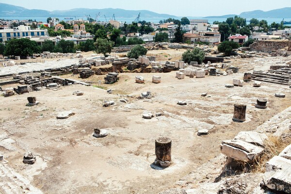 Θα δούμε θέατρο σε αρχαιολογικούς χώρους