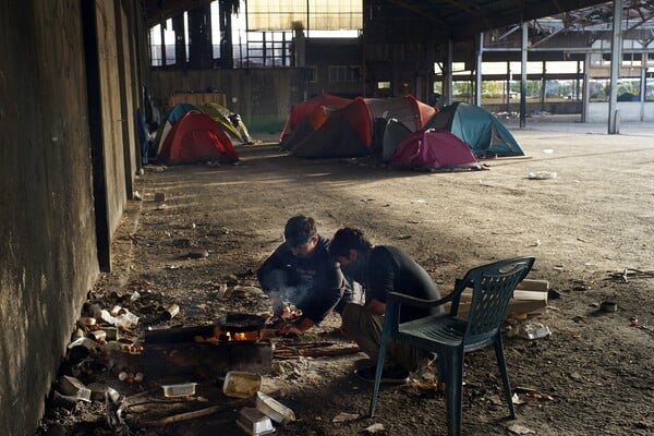 Ο ΟΗΕ προτείνει χορήγηση επιδομάτων σε 2,78 δισ. φτωχούς