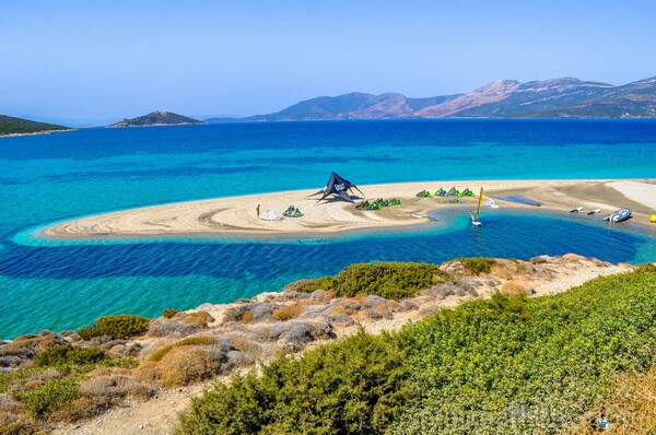 Στερεά Ελλάδα: Πέντε νομοί γεμάτοι ομορφιές γίνονται ο καλοκαιρινός σου προορισμός