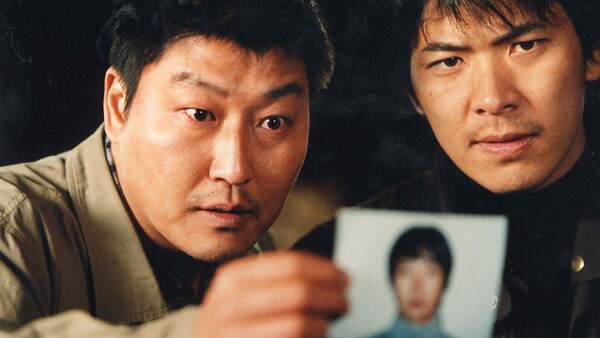 «Memories of Murder»: Ένα αριστοτεχνικό θρίλερ από τον σκηνοθέτη των «Παρασίτων»