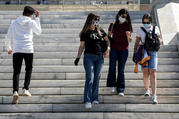 Κορωνοϊός: Rapid test στις επιβαρυμένες περιοχές της Αθήνας - Οι 6 ενέργειες που αποφασίστηκαν