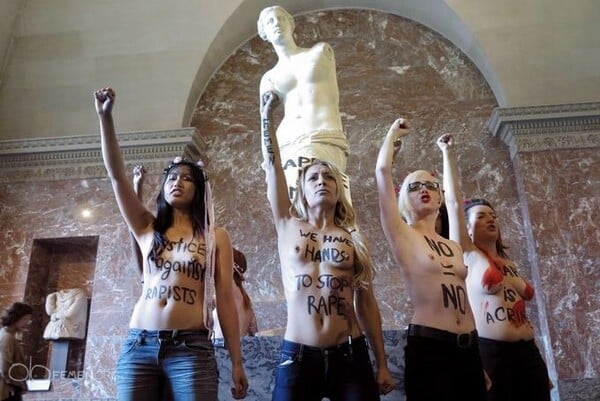 Οι γυμνές διαμαρτυρίες των FEMEN