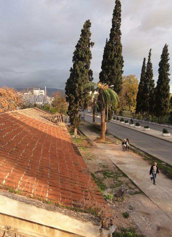 Στoν σιωπηλό κόσμο του Λυσσιατρείου