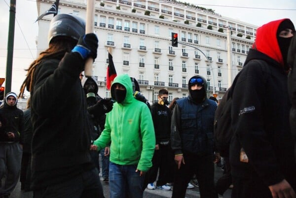 Τάσος Δενέγρης: Φάουστ και ινδική κάνναβις