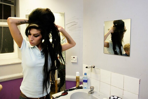 20 Μεγάλες Φωτογραφίες της Amy Winehouse