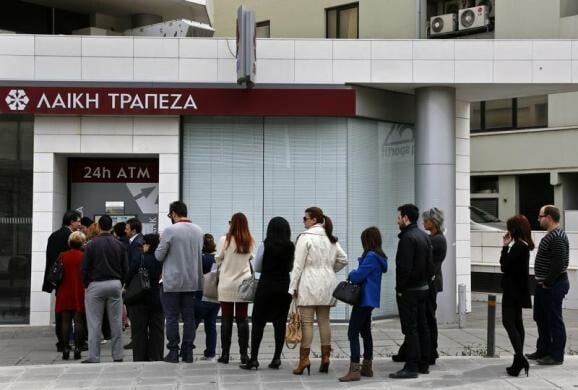 Η Κρίση στην Κύπρο σε 17 εικόνες