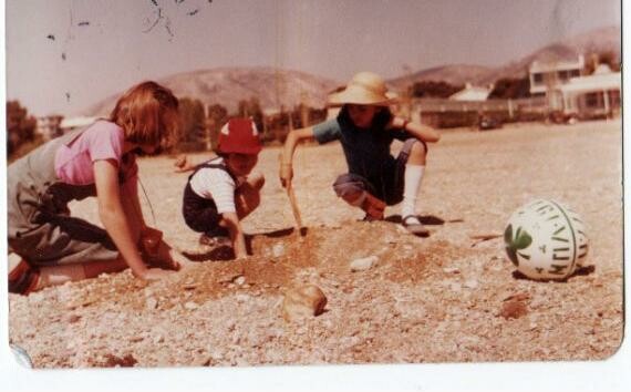 Πράγματα που κάναμε έστω μια φορά με τους γονείς μας στην Αθήνα των 70s και των 80s