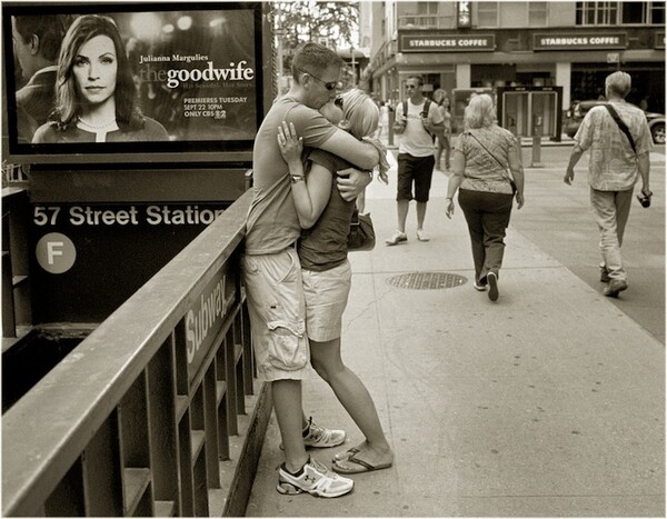 Urban Romance: 10 φιλιά στους δρόμους της Νέας Υόρκης 