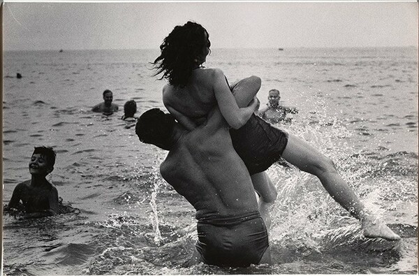 10 σπάνιες κλασικές φωτογραφίες του Gary Winogrand