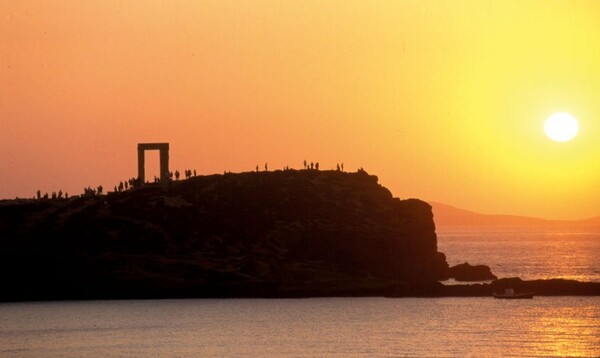 Naxos & Paros