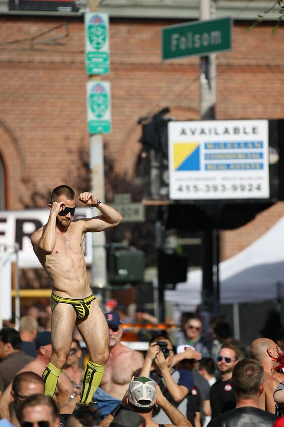 35 φωτογραφίες από το φετινό Folsom Street Fair του Σαν Φραντσίσκο