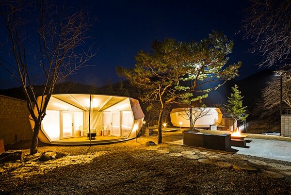 Glamping: το κάμπινγκ εκμοντερνίζεται 