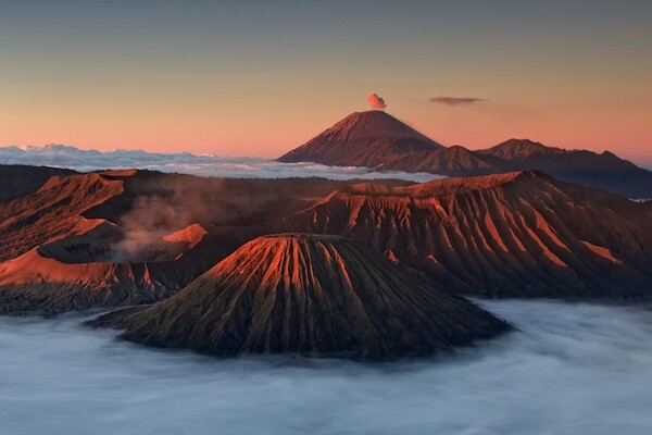 Mount Bromo: Το "εξωγήινο" ηφαίστειο του πλανήτη μας 