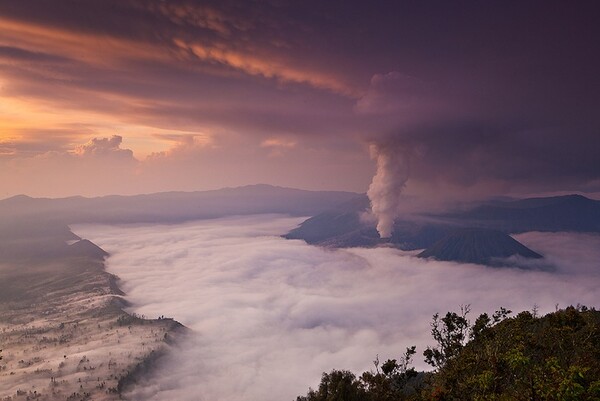 Mount Bromo: Το "εξωγήινο" ηφαίστειο του πλανήτη μας 