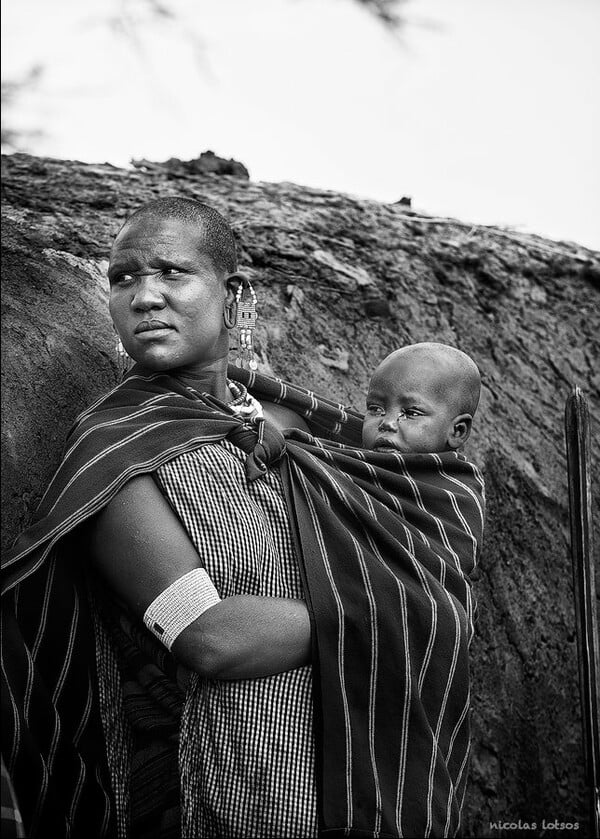 Mother Αfrica, από τον Νικόλαο Λώτσο