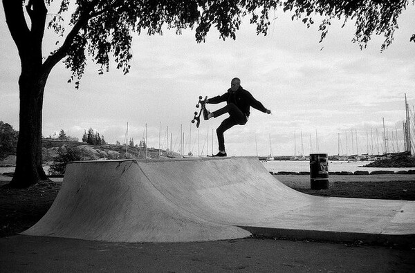 Skate και αλητεία στην Αγία Πετρούπολη.