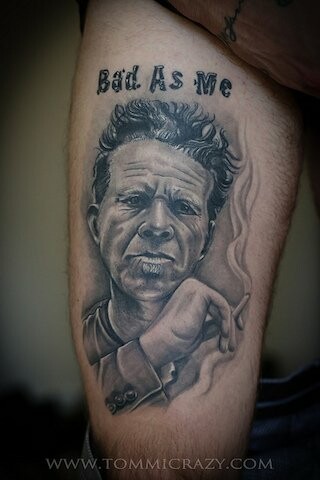 25 τατουάζ για τον Tom Waits