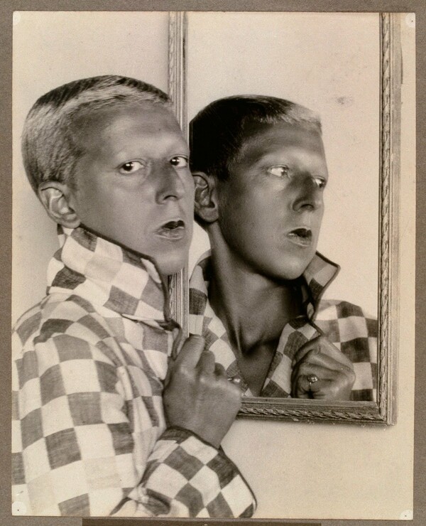 Η εξαιρετική περίπτωση του/της Claude Cahun