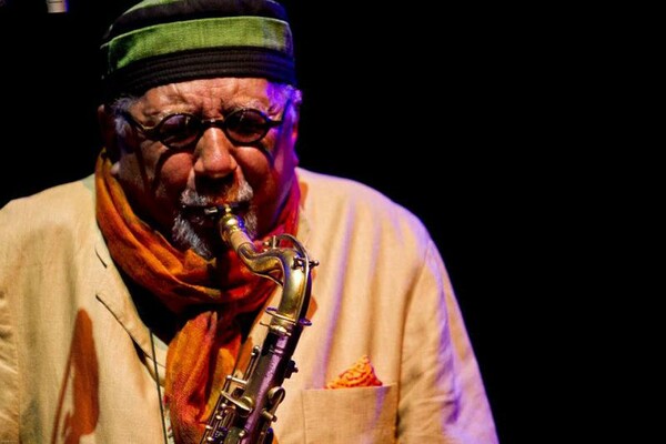  10 ερωτήσεις στον θρυλικό τζαζίστα Charles Lloyd 