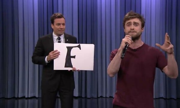 O Daniel Radcliffe είναι καταπληκτικός ράπερ