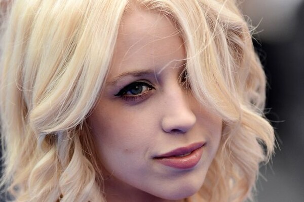 Η πολυτάραχη ζωή της Peaches Geldof