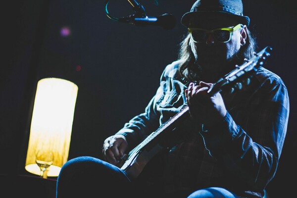 Kurt Vile @ Gagarin