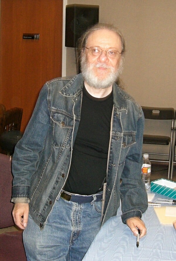 R.I.P. Tommy Ramone (1952 - 2014)