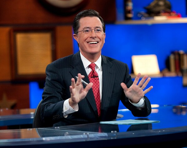 Δείτε το τέλος της θρυλικής εκπομπής the Colbert Report