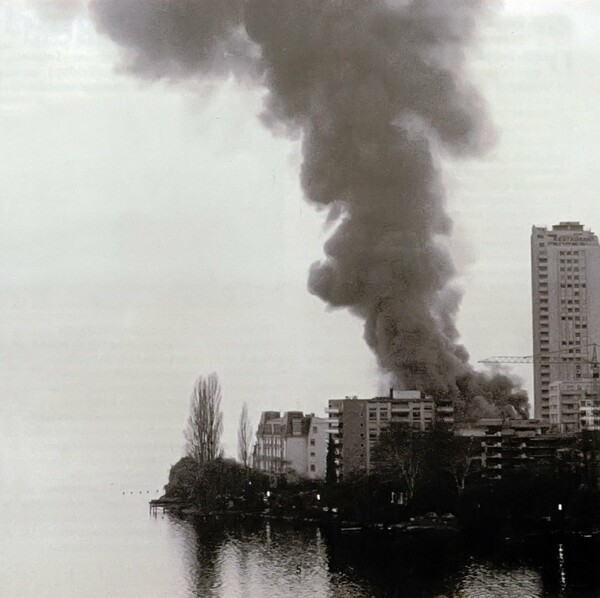 Η εκπληκτική ιστορία πίσω από το τραγούδι "Smoke on the water"