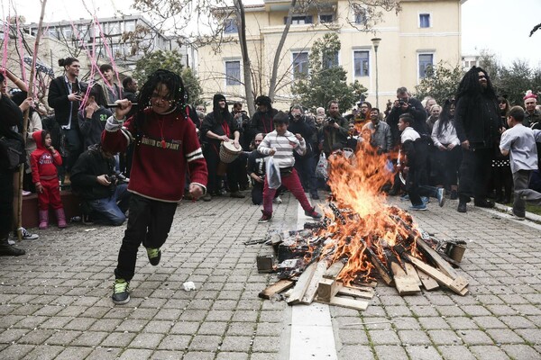 24 φωτογραφίες απ' το Αθηναϊκό καρναβάλι