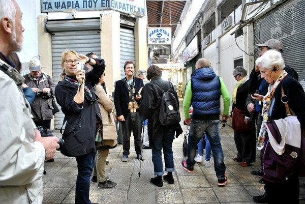 Γαστρονομικές βόλτες, ρεμπέτικα, «σκοτεινές μνήμες» και κοιμητήρια στη Θεσσαλονίκη