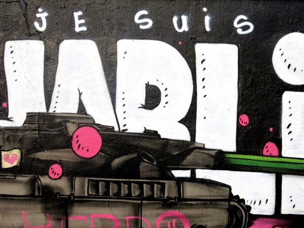 "Je Suis Charlie" από την γαλλική street art